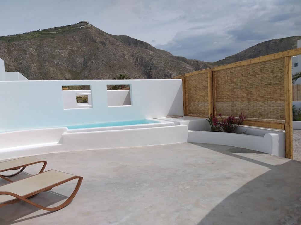 Filira Suites Perissa  Exterior photo